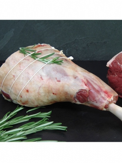leg of lamb on bone, 2.5kg