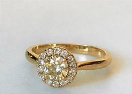 9ct Gold & Diamond dress ring